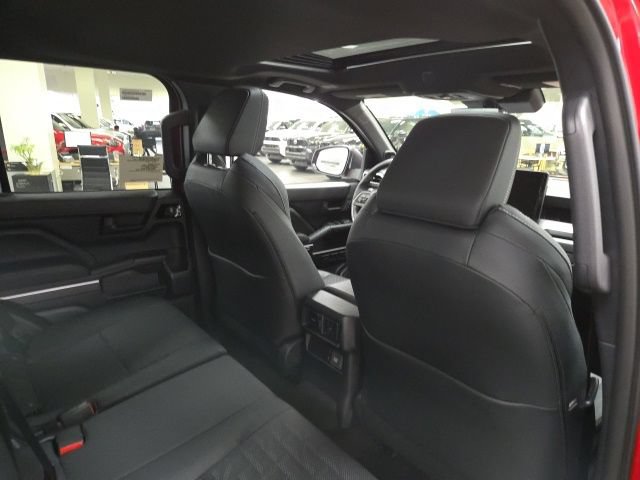New 2026 Toyota 4Runner TRD Off-Road Premium AWD/4WD image 11