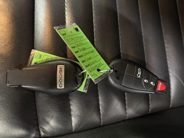 Used 2014 Dodge Challenger SXT Plus image 30
