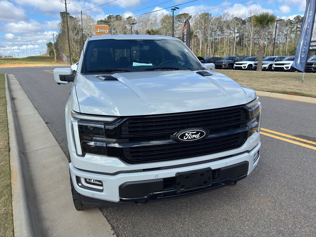 Used 2024 Ford F150 Platinum w/ FX4 Off-Road Package image 15