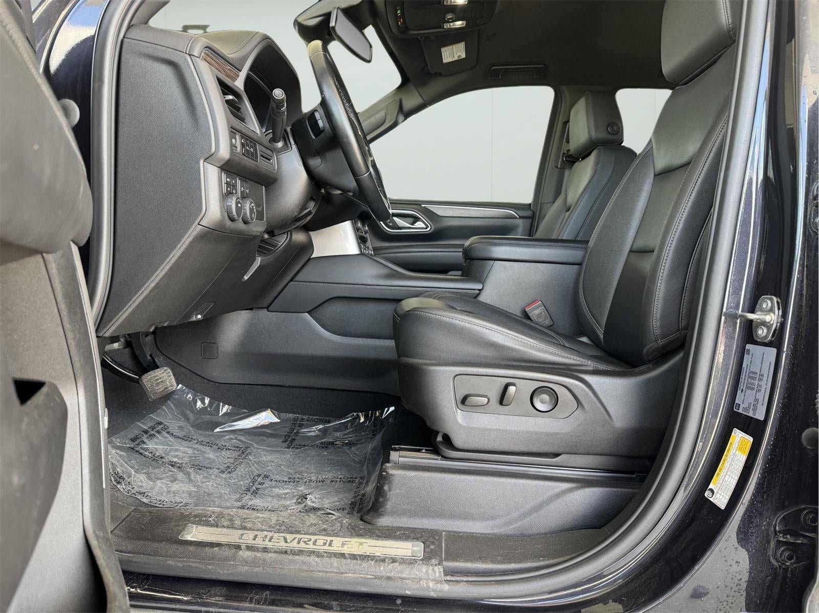 Used 2023 Chevrolet Tahoe LT AWD/4WD image 12