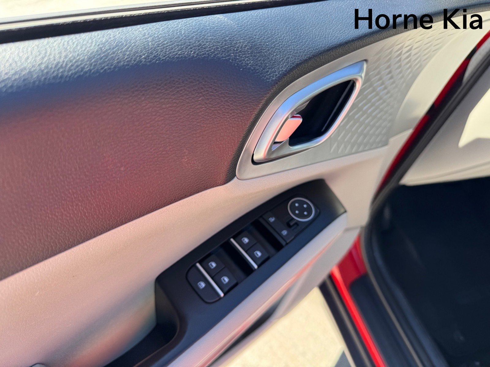 Certified 2024 Kia Soul LX image 11