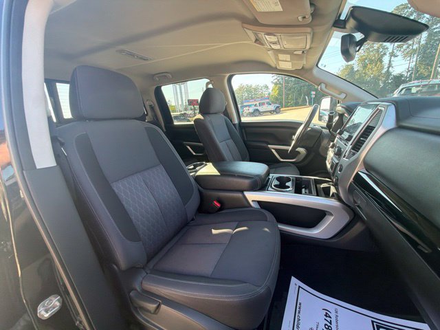 Used 2020 Nissan Titan SV w/ SV Convenience Package RWD image 17