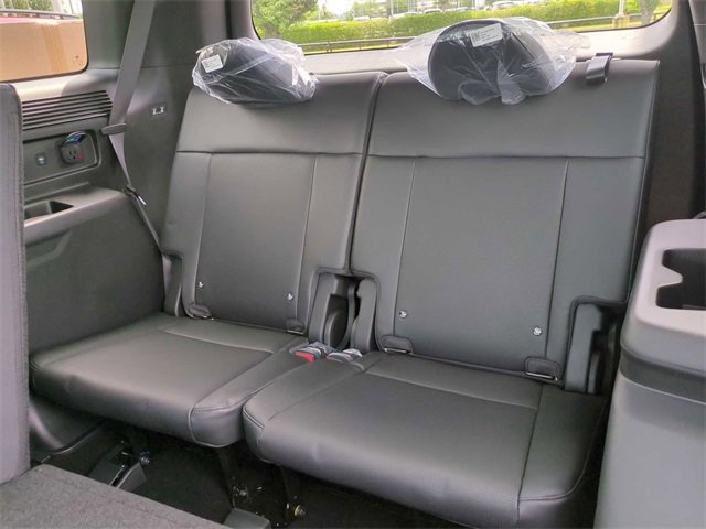 Used 2024 Hyundai Santa Fe Limited image 12