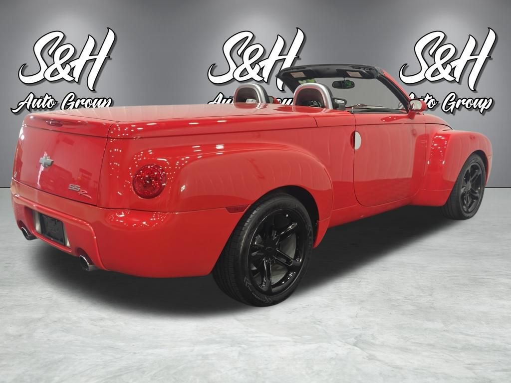 Used 2003 Chevrolet SSR w/ Preferred Equipment Group RWD image 13