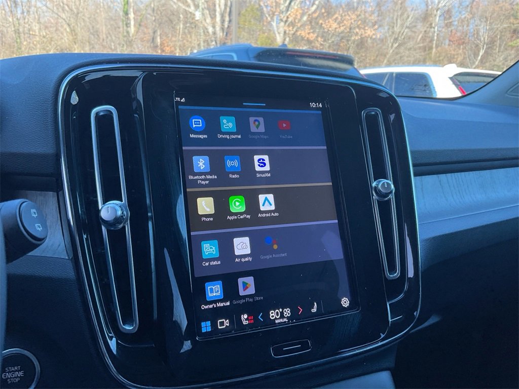 Certified 2023 Volvo XC40 B5 Ultimate w/ Protection Package Premier image 22