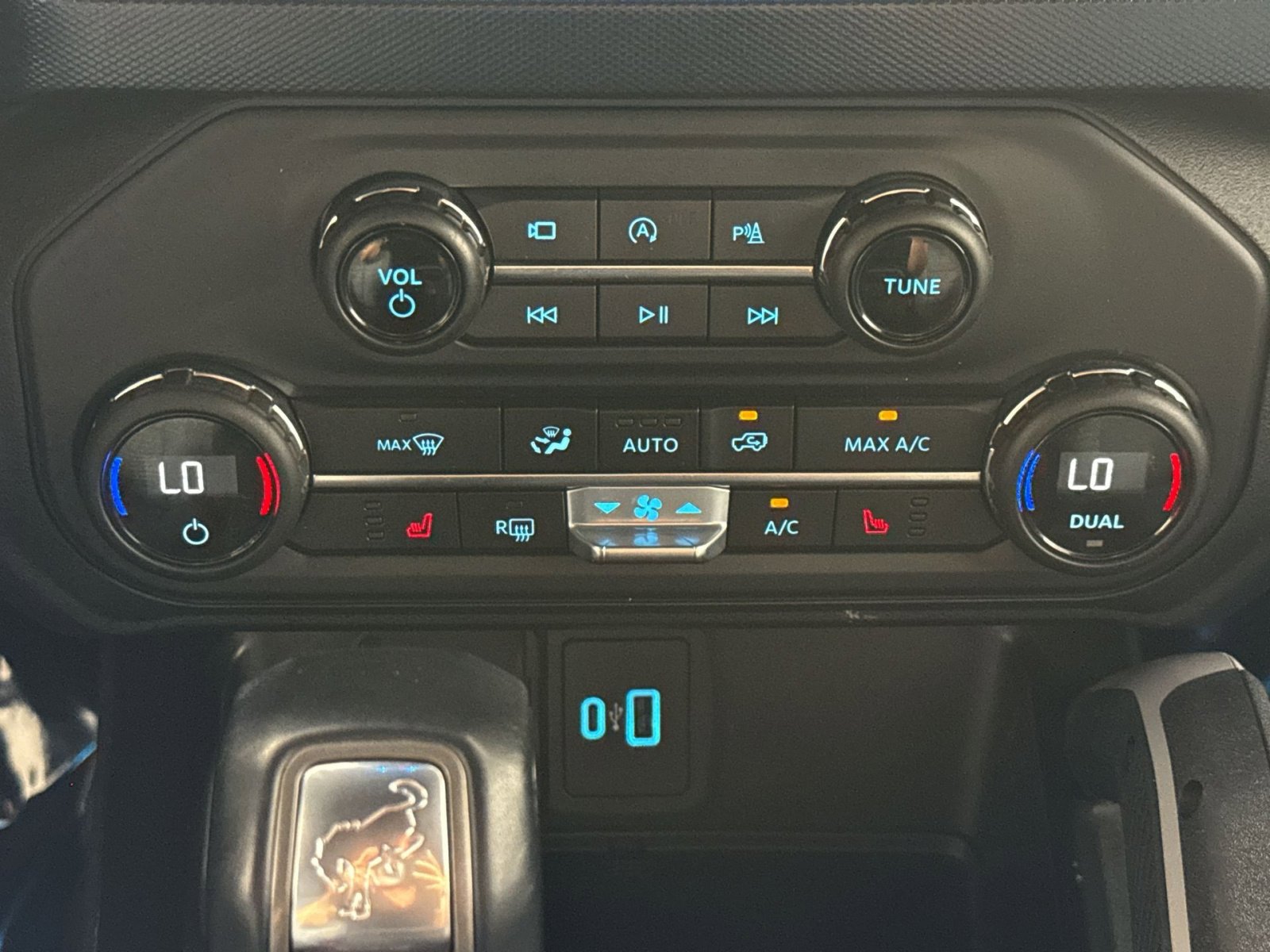 Used 2023 Ford Bronco Outer Banks AWD/4WD image 21
