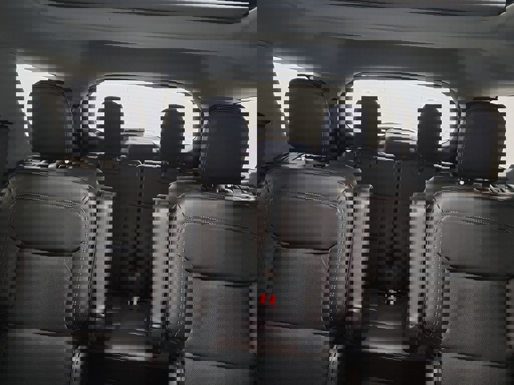 Used 2022 Ford Explorer Limited w/ Equipment Group 301A image 13