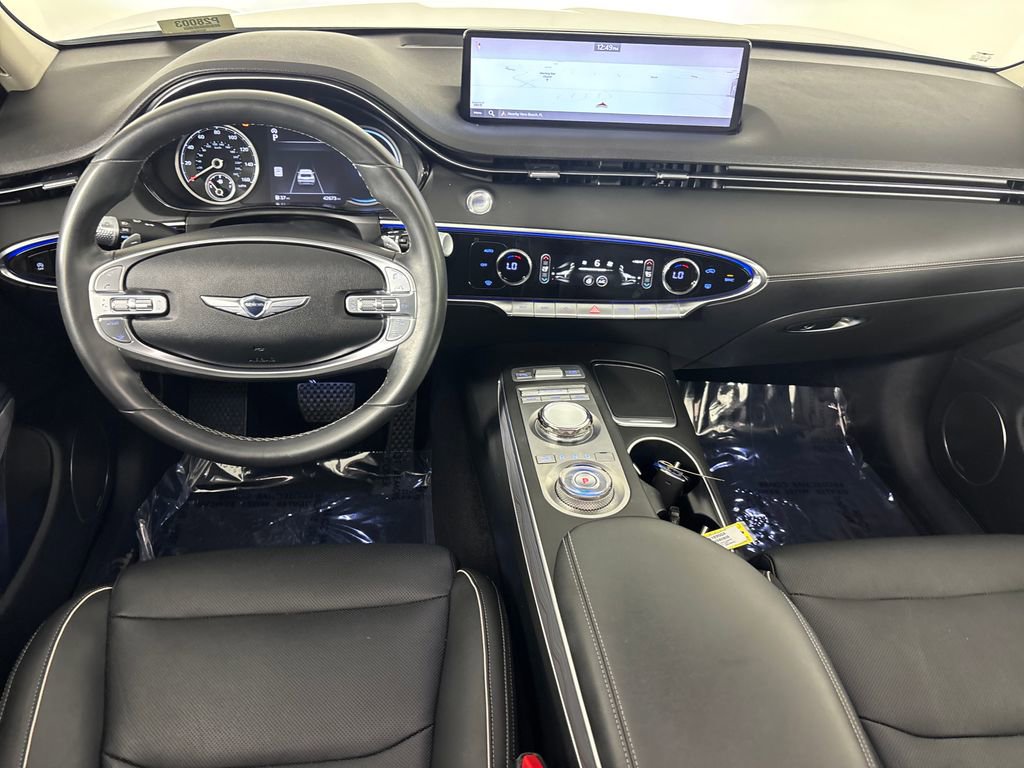 Used 2023 Genesis GV70 2.5T w/ Advanced Package AWD/4WD image 28