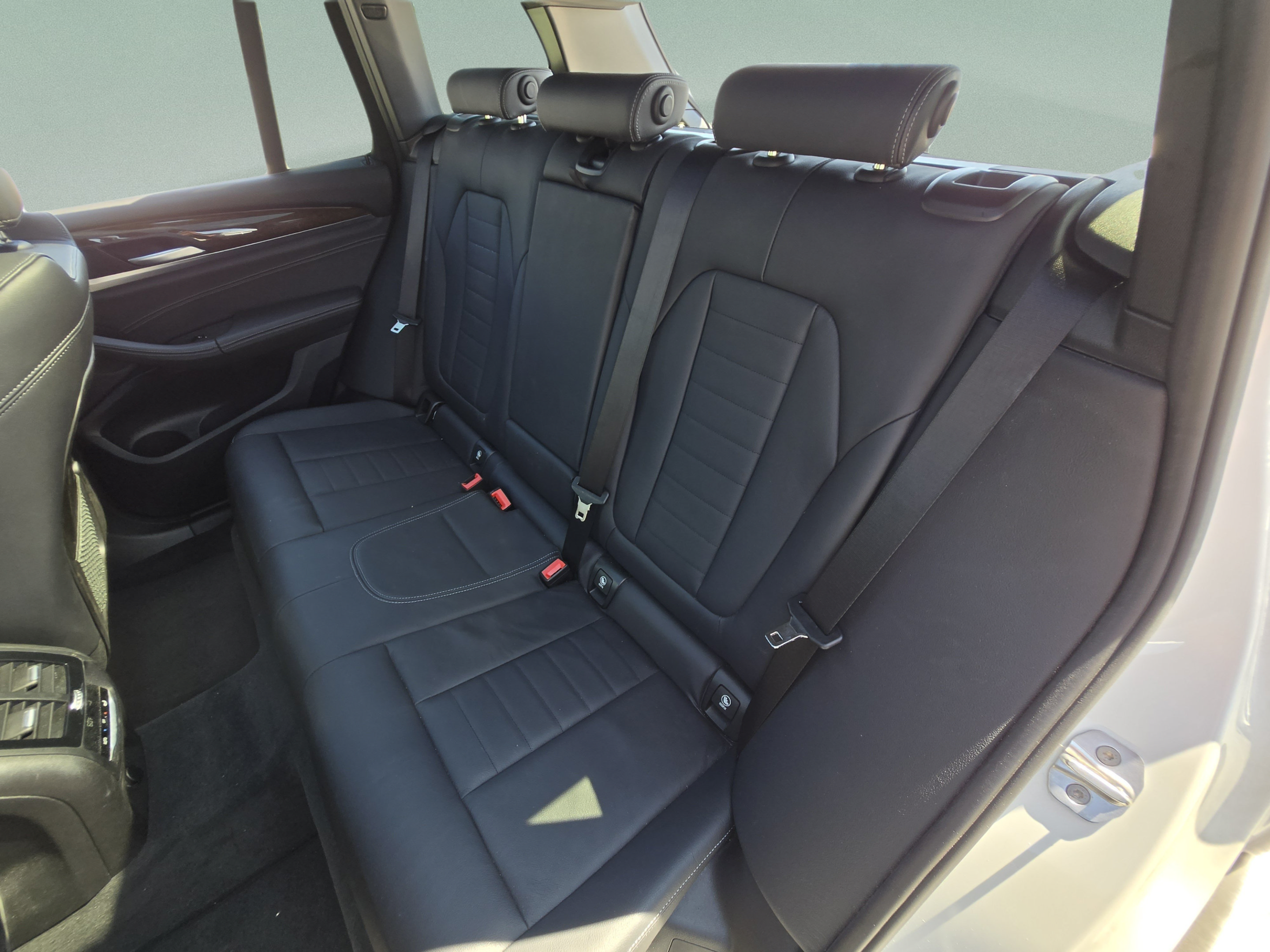 Used 2018 BMW X3 xDrive30i AWD/4WD image 24