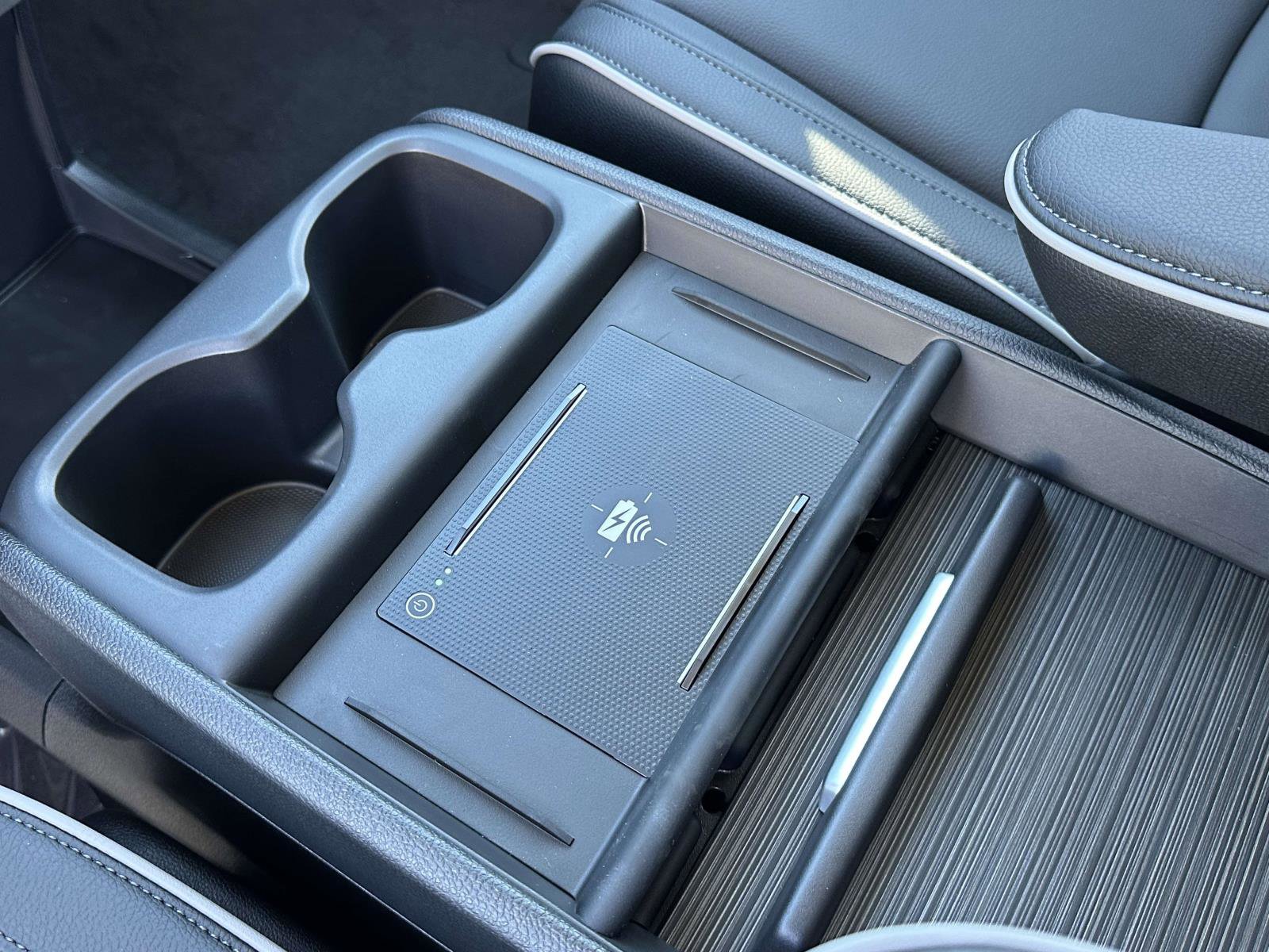 New 2026 Honda Odyssey Touring image 11