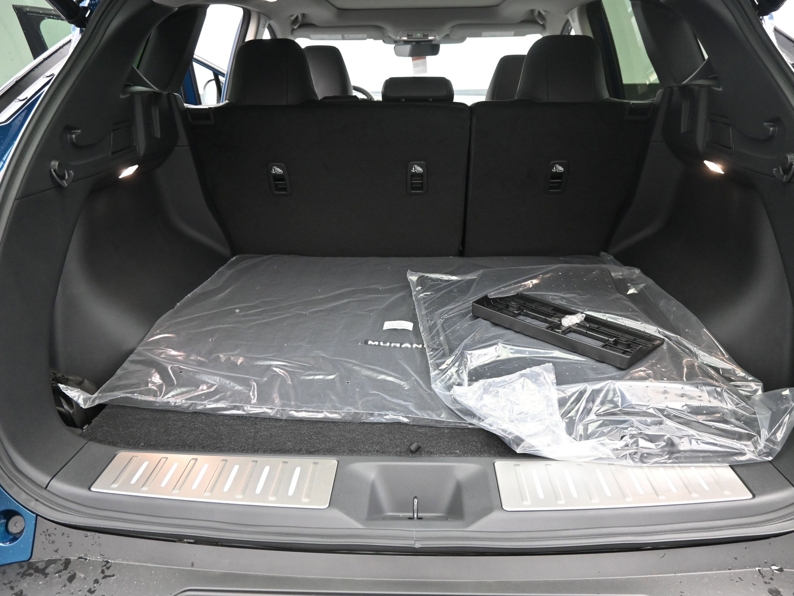 New 2026 Nissan Murano SL image 18