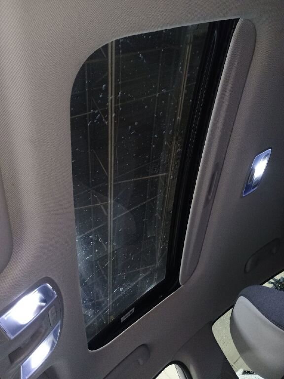 Used 2020 Hyundai Ioniq SEL image 11