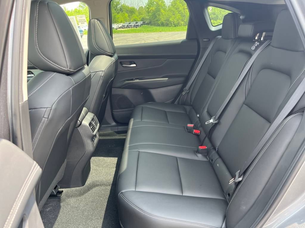 New 2025 Nissan Murano SL w/ Cargo Package image 15