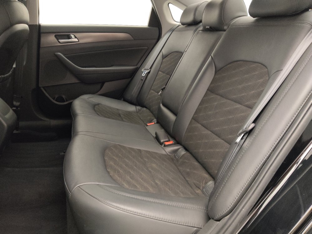 Used 2017 Hyundai Sonata Sport w/ Value Edition Package 02 FWD image 18