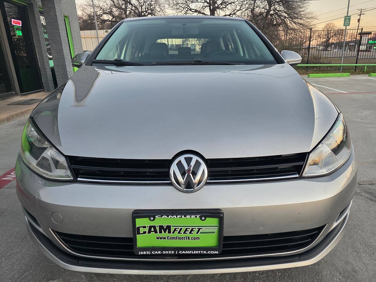 Used 2015 Volkswagen Golf S FWD image 6