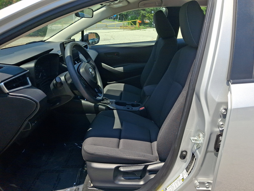 Used 2024 Toyota Corolla LE FWD image 22