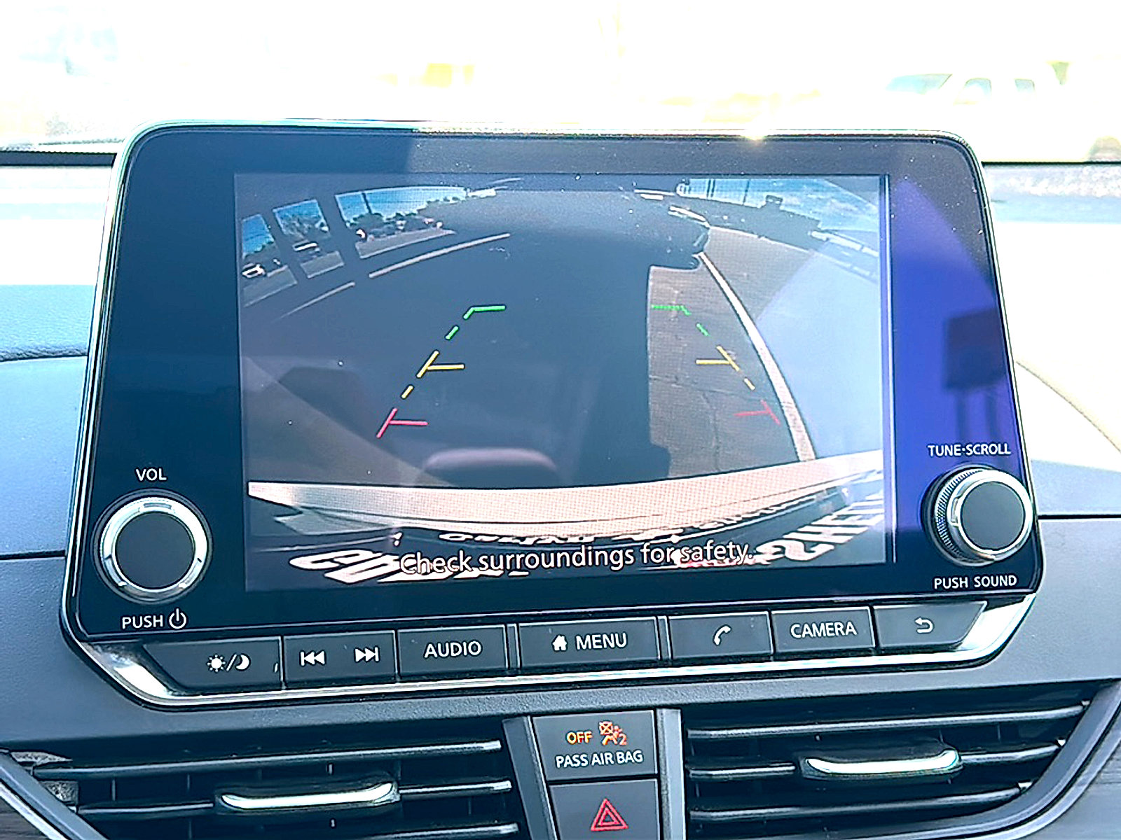 Used 2024 Nissan Altima 2.5 SV image 32