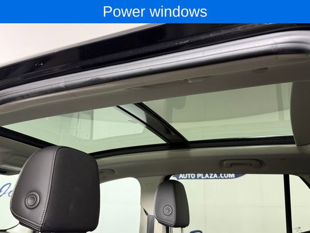 Used 2023 GMC Terrain Denali image 23