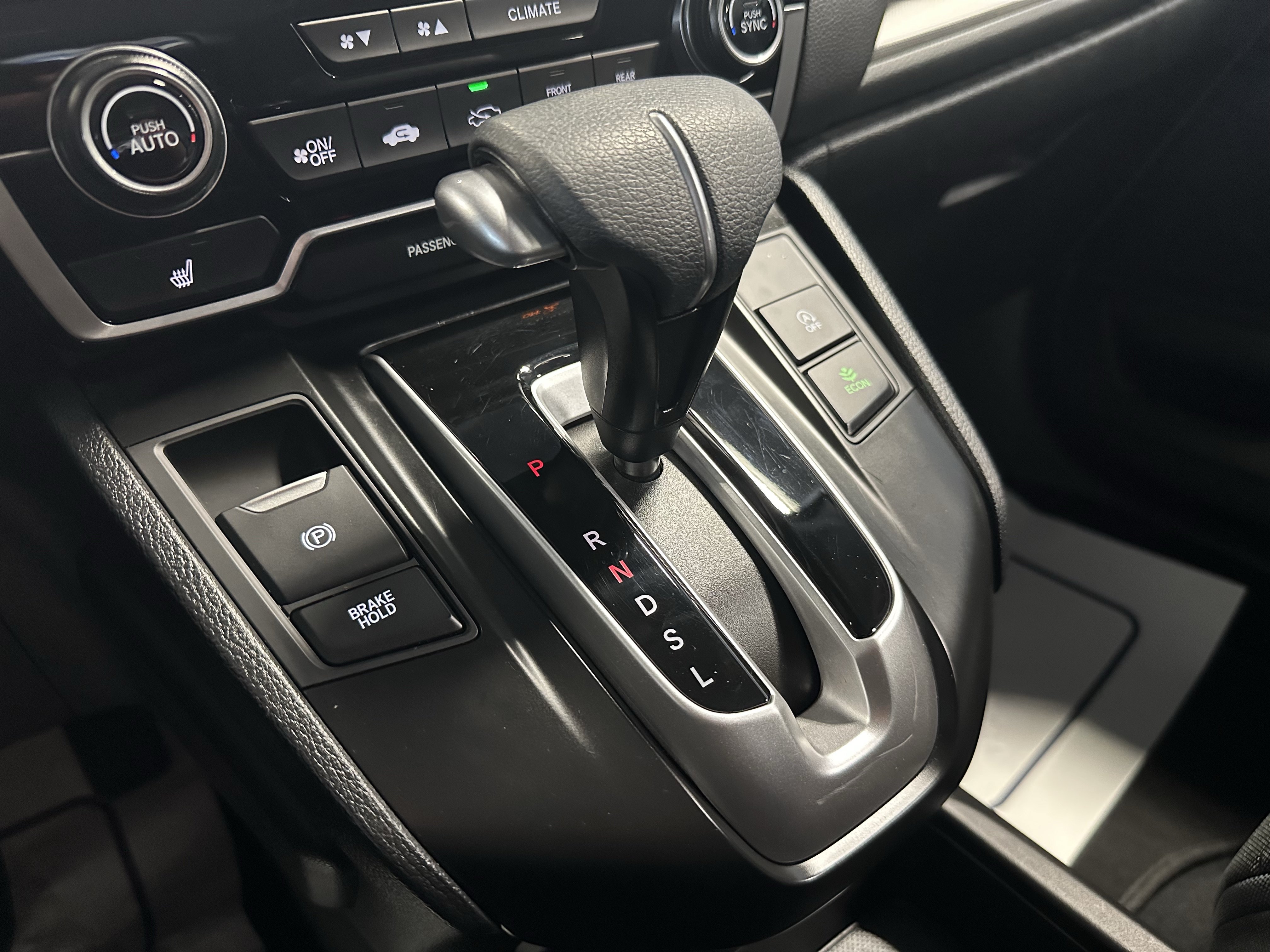 Used 2022 Honda CR-V Special Edition image 16