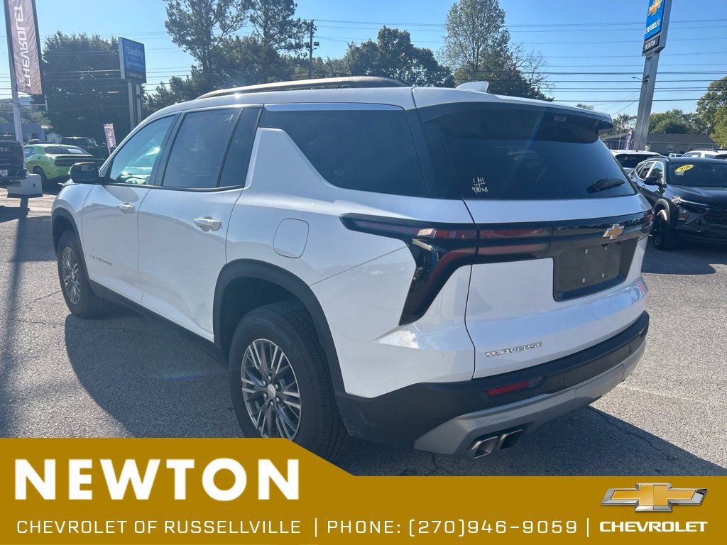 Used 2026 Chevrolet Traverse LT w/ Driver Confidence Package FWD image 12