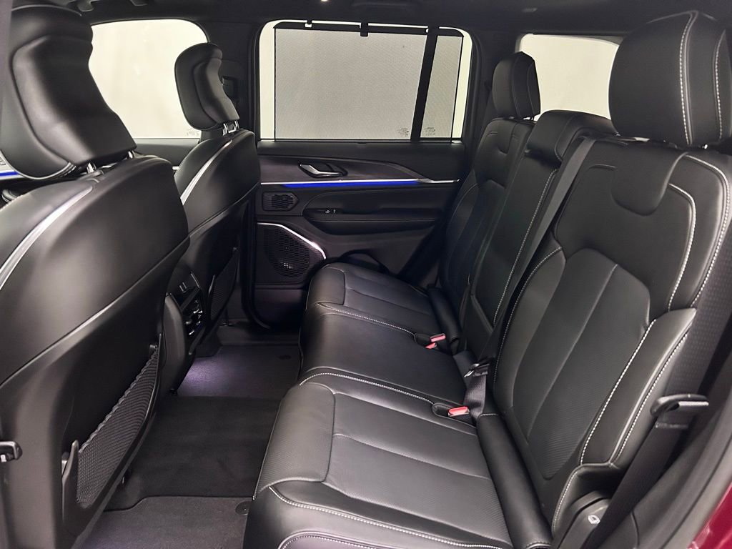 New 2025 Jeep Grand Cherokee Overland w/ Adv Protech Group III image 20