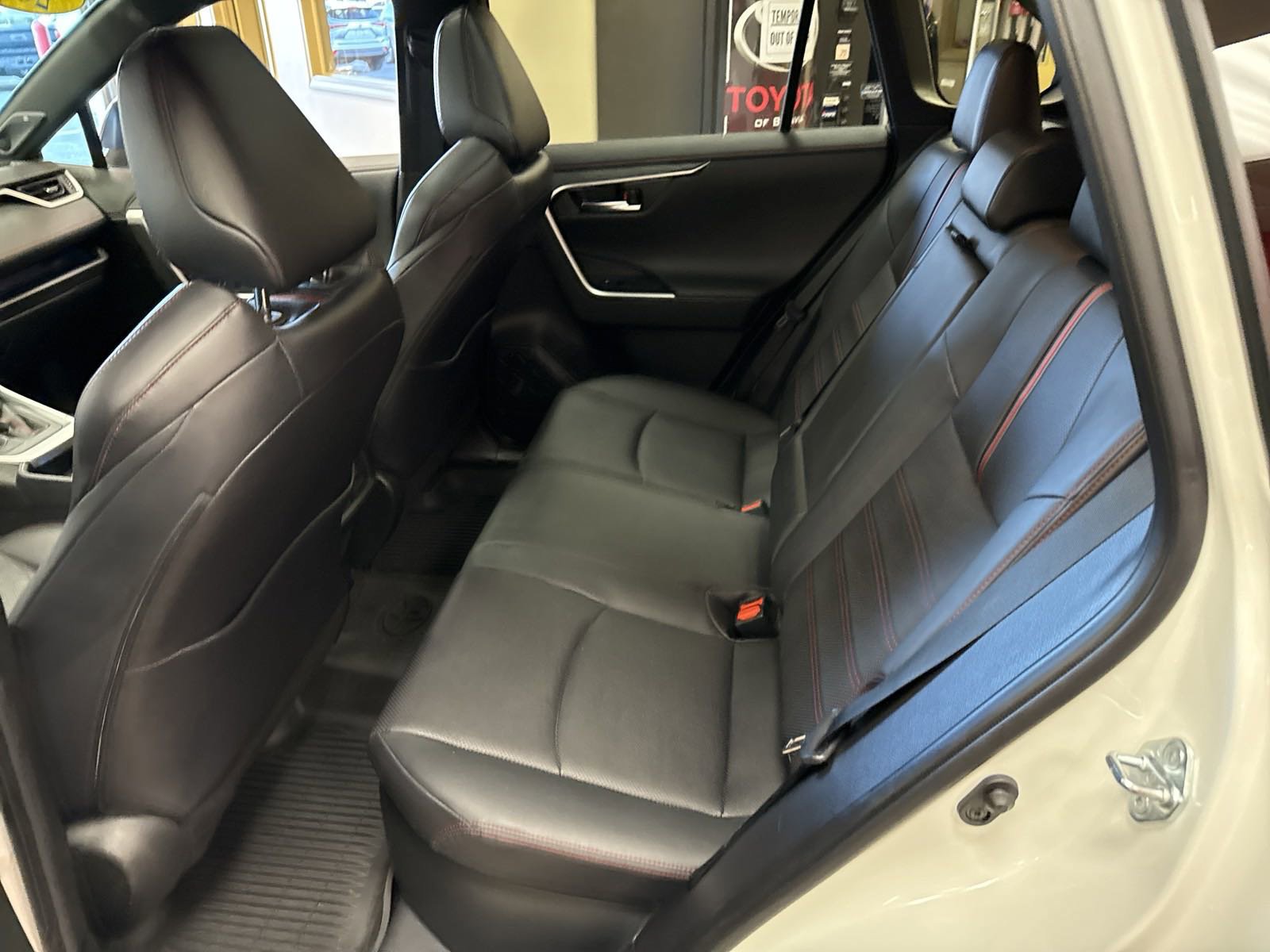 Used 2021 Toyota RAV4 XSE image 27