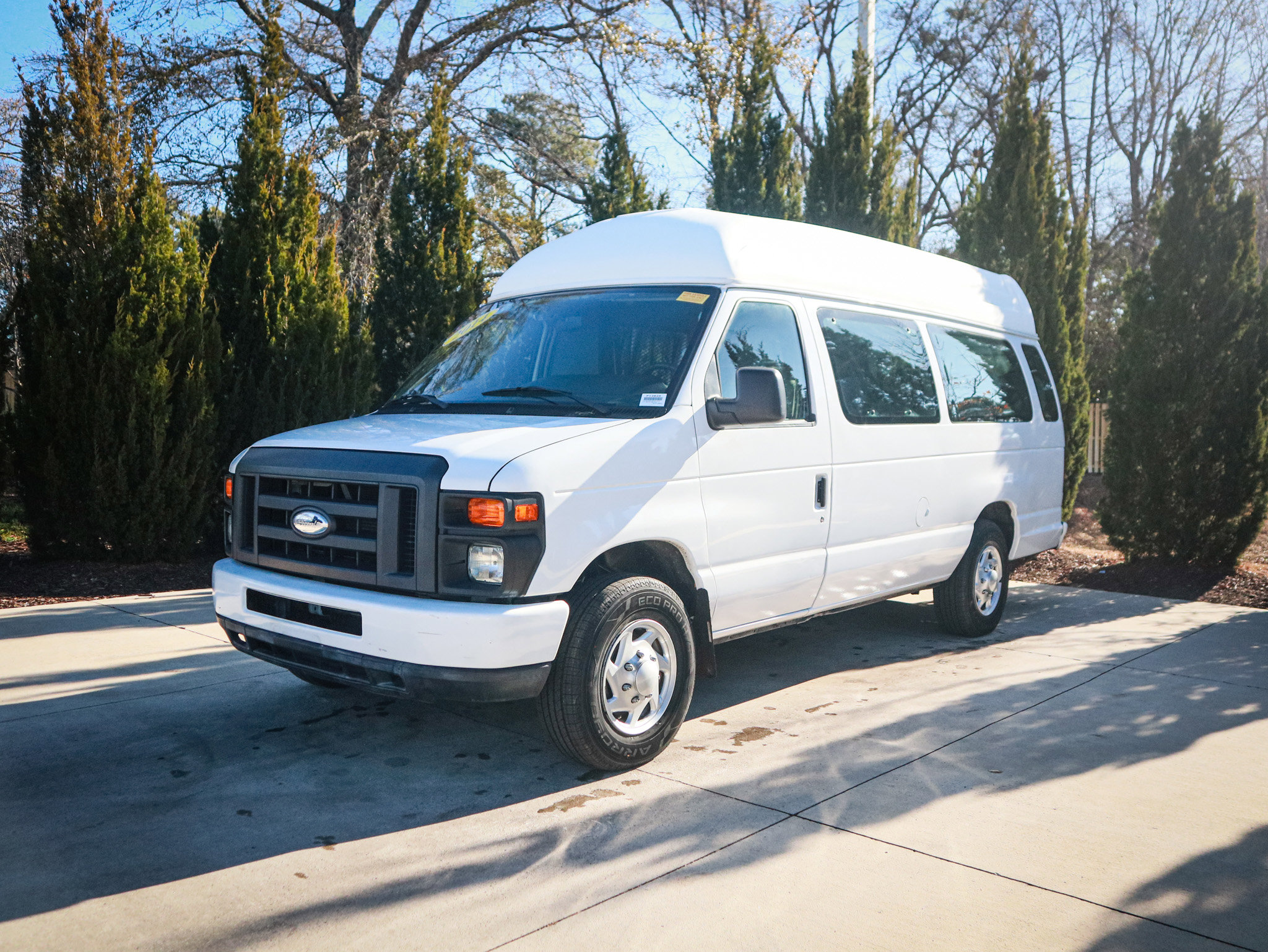 Used 2014 Ford E-250 and Econoline 250 Commercial Wheel Chair Accesib w/ Power Group image 6