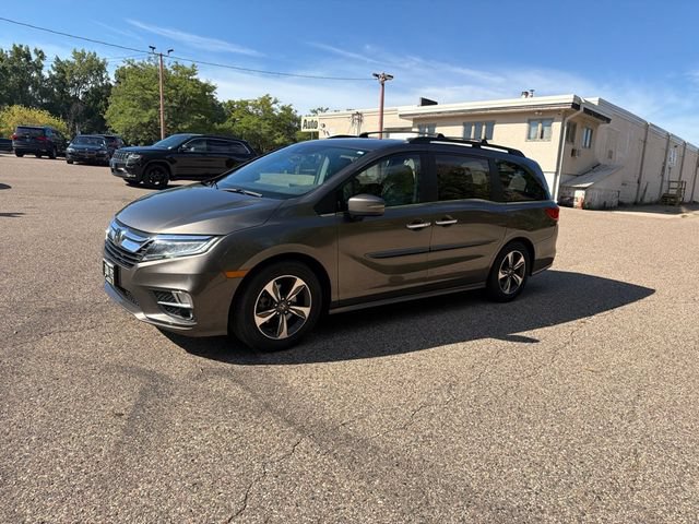 Used 2018 Honda Odyssey Touring image 4