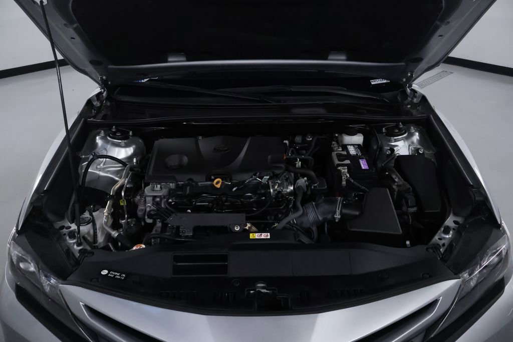 Used 2023 Toyota Camry SE image 31