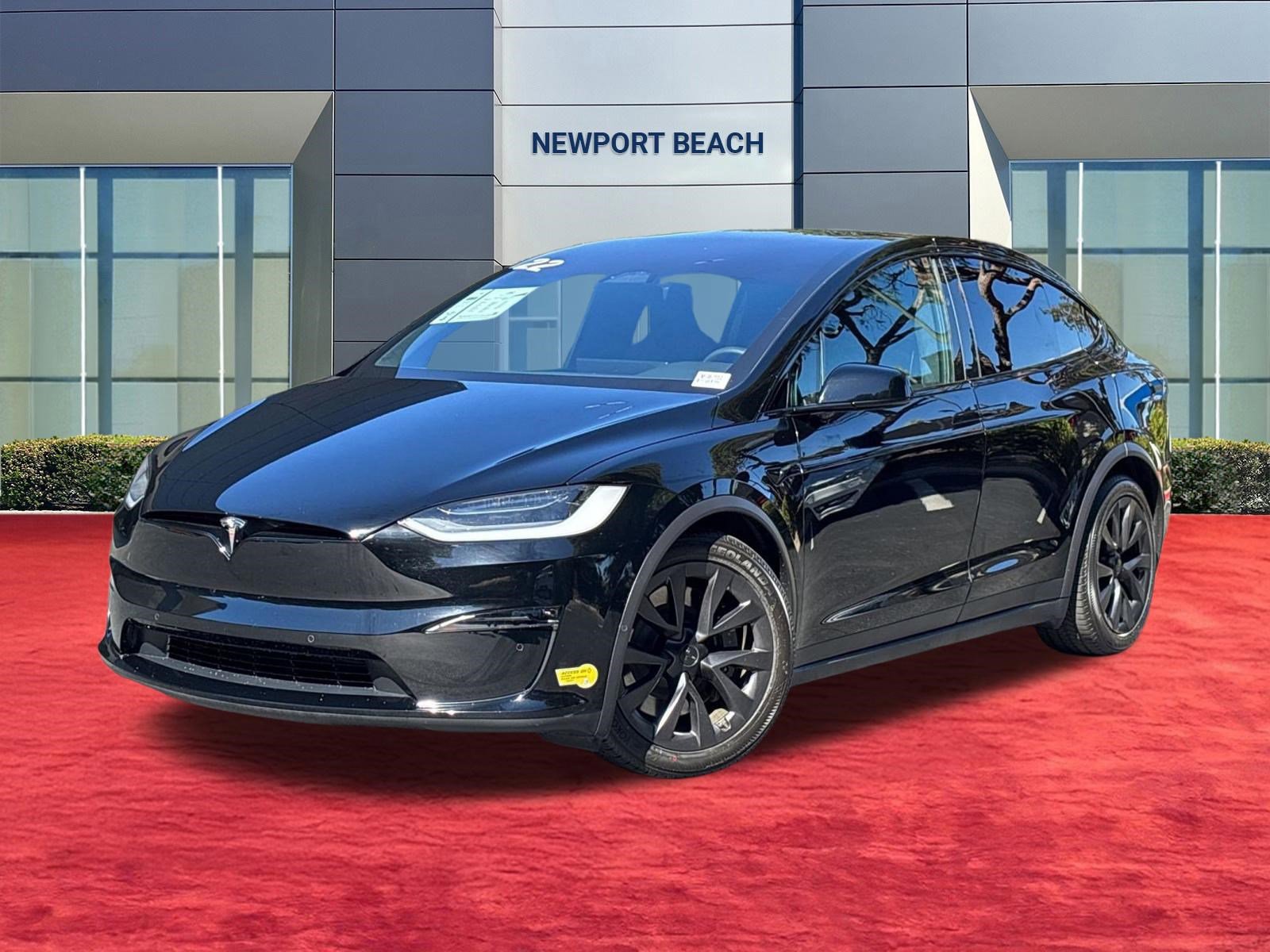 Used 2022 Tesla Model X image 1
