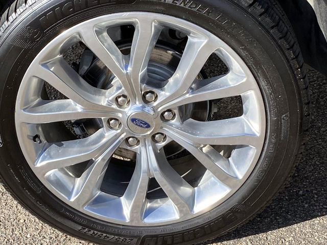 Used 2019 Ford Expedition Limited w/ Equipment Group 302A image 27