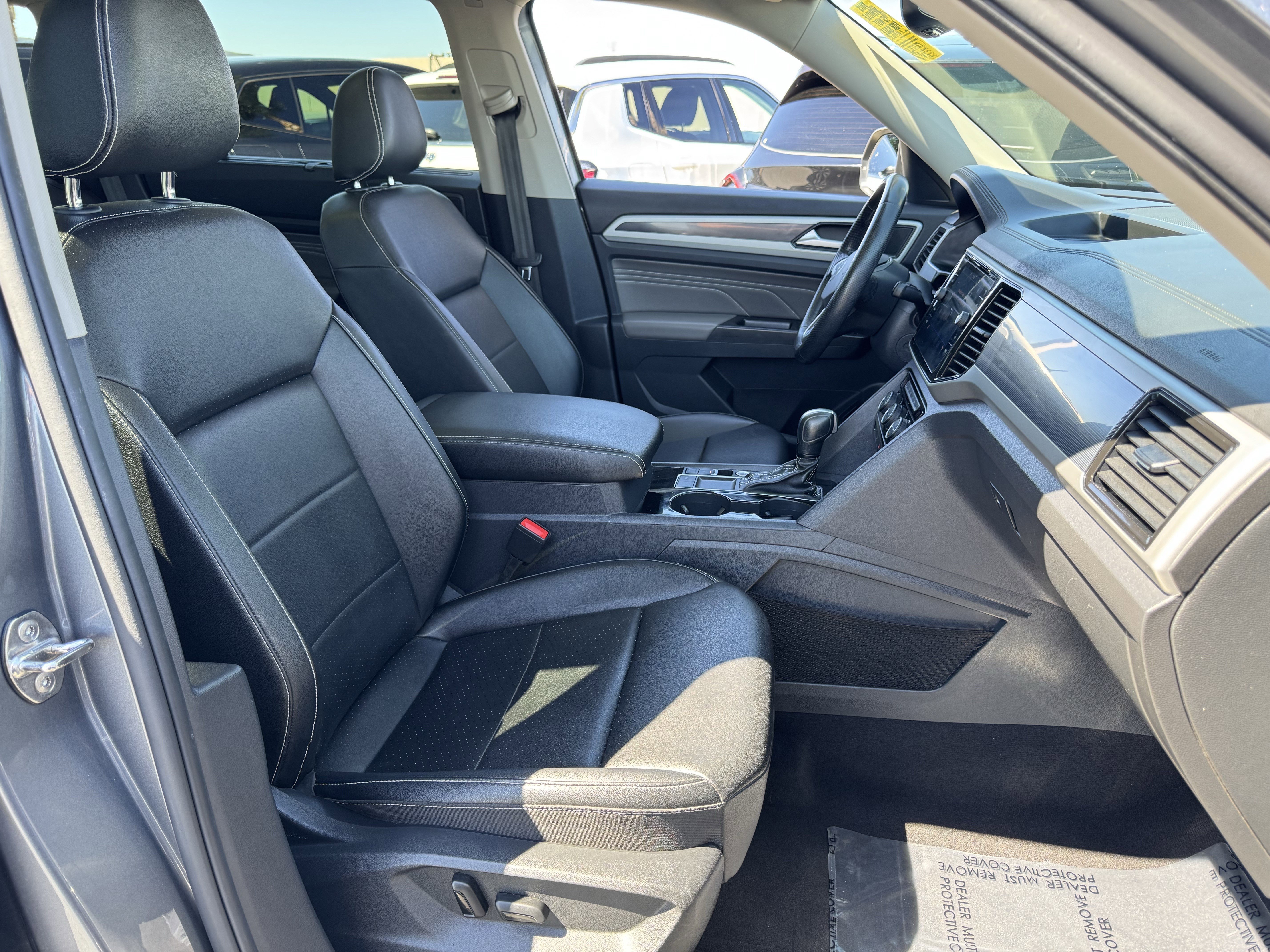 Used 2021 Volkswagen Atlas SEL R-Line image 39