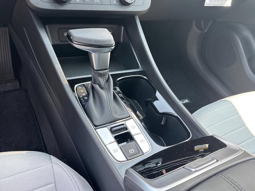 New 2026 Hyundai Santa Cruz SE FWD image 17