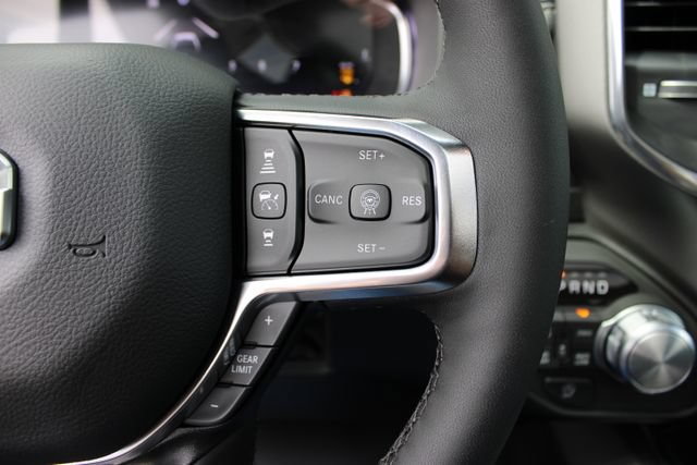 New 2027 RAM 1500 Laramie w/ Night Edition AWD/4WD image 17