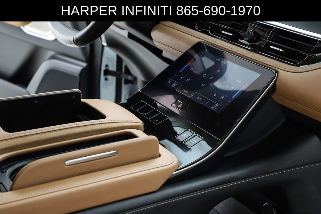 Used 2025 INFINITI QX80 Sensory AWD/4WD image 35