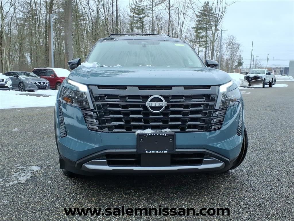 New 2026 Nissan Pathfinder Platinum w/ Cargo Package image 2