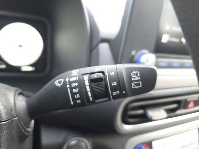 Certified 2023 Hyundai Kona SE w/ Cargo Package image 13