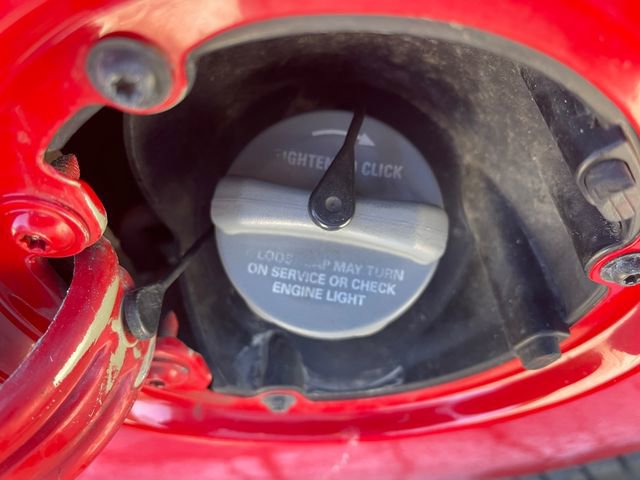 Used 2019 RAM 1500 Classic SLT image 18