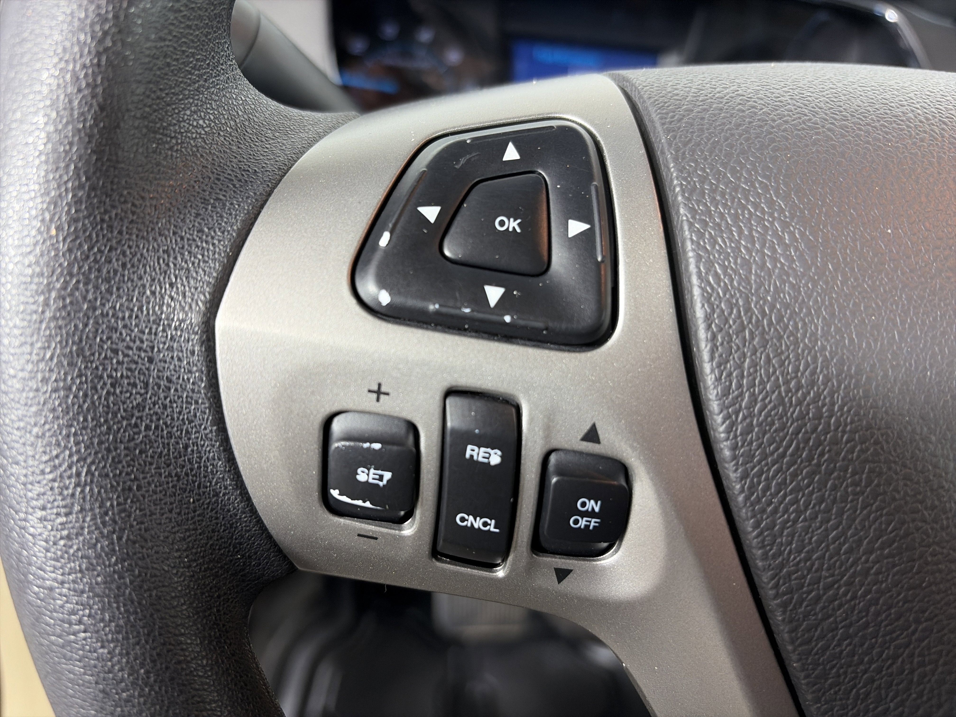 Used 2013 Ford Taurus SE image 28