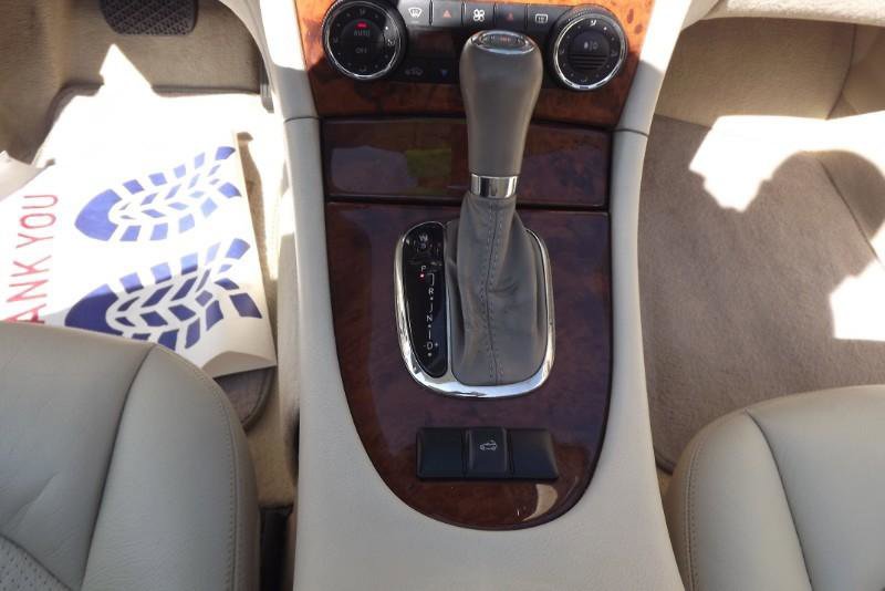 Used 2005 Mercedes-Benz CLK 500 Cabriolet image 19