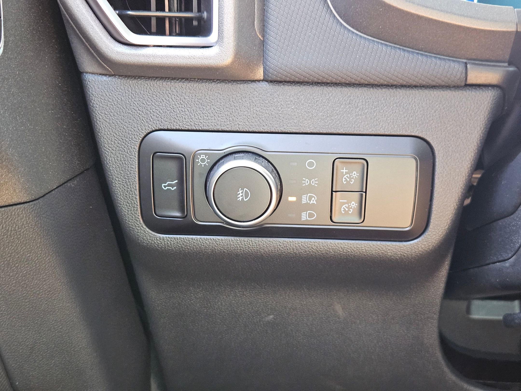 Used 2025 Ford Bronco Sport Outer Banks AWD/4WD image 16