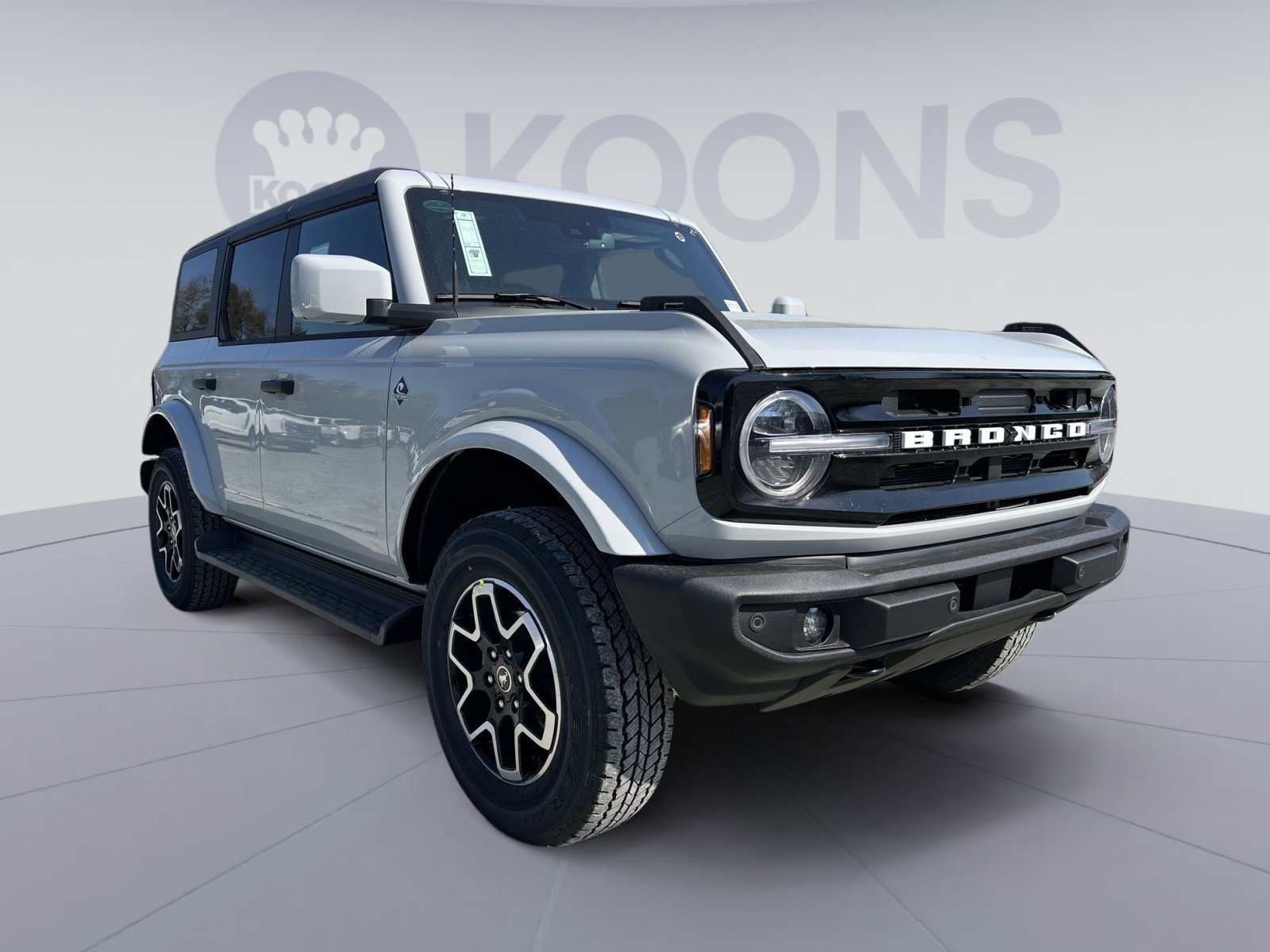 New 2026 Ford Bronco Outer Banks image 10