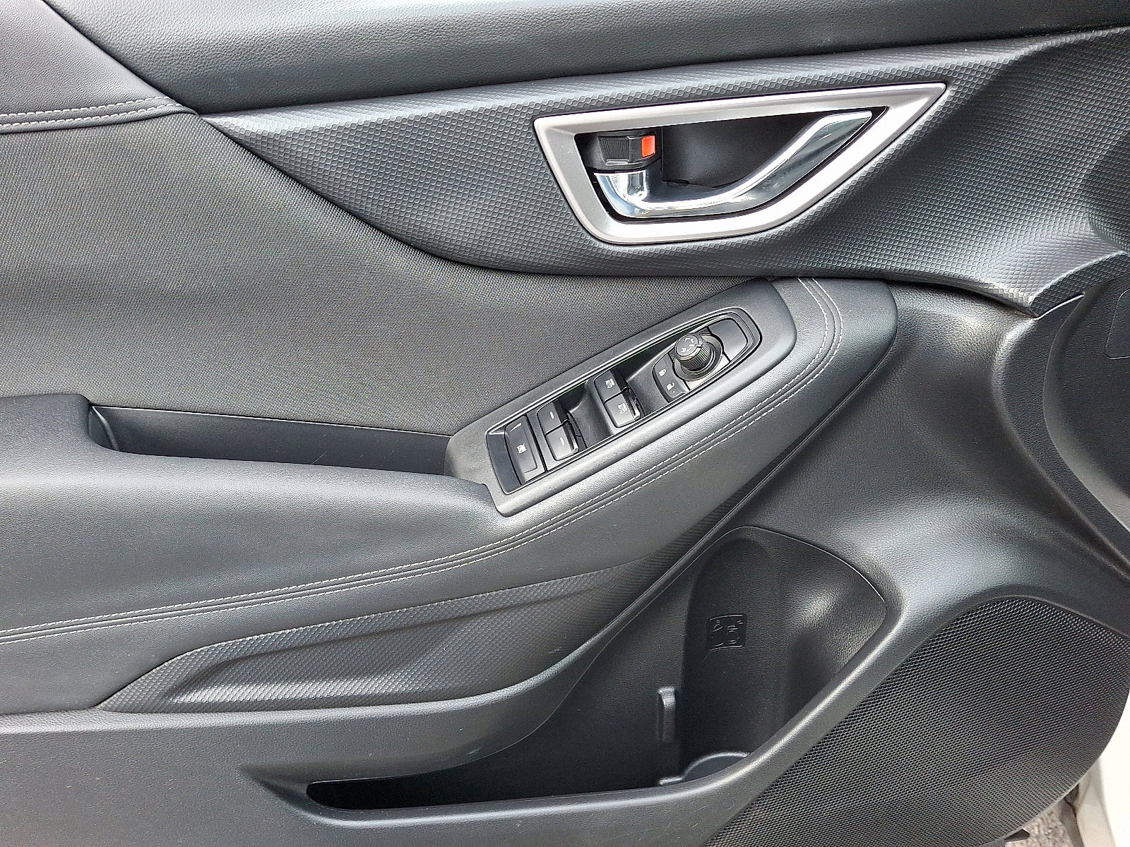 Used 2022 Subaru Forester Premium image 14