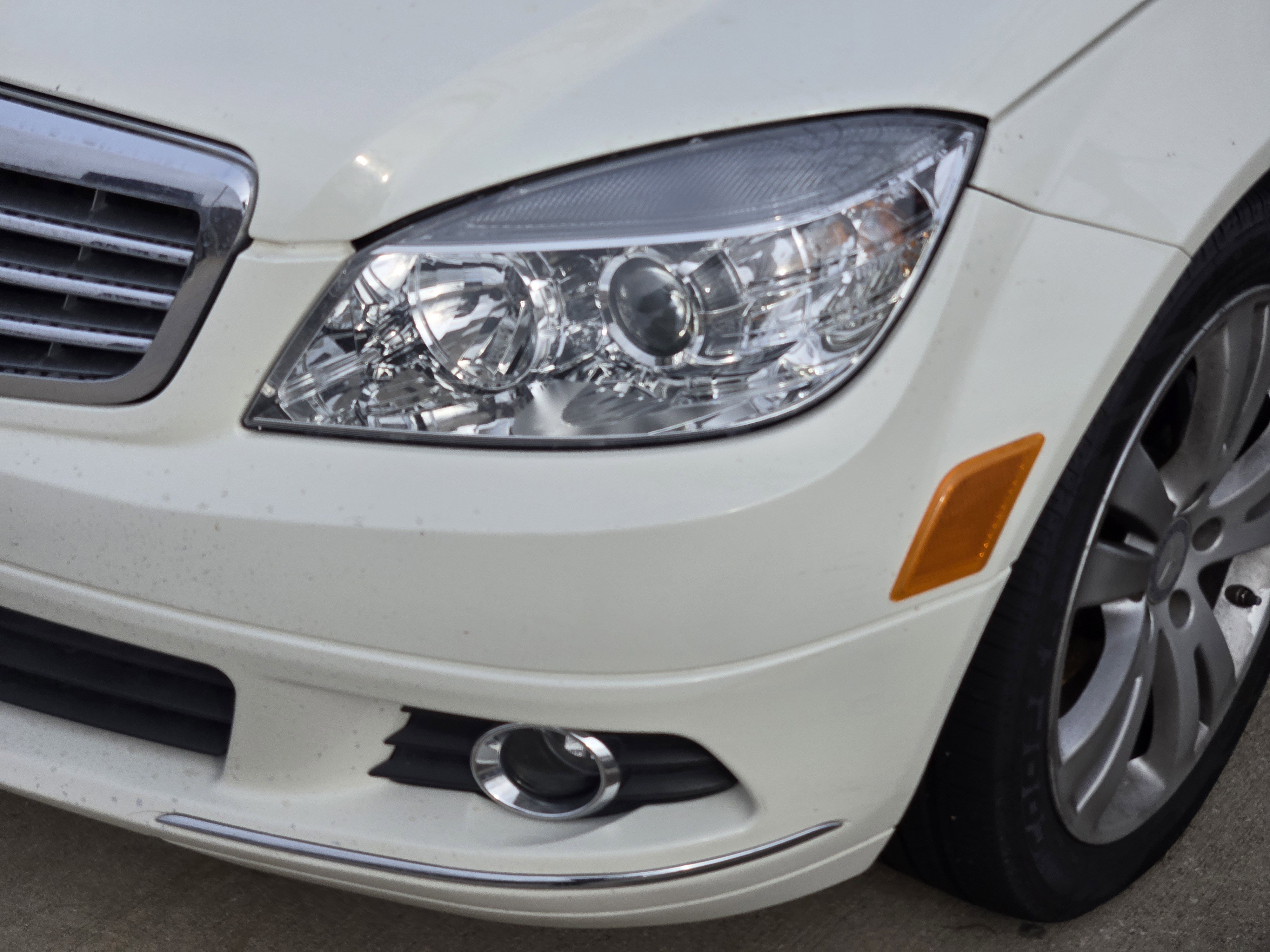 Used 2008 Mercedes-Benz C 300 Sedan image 9