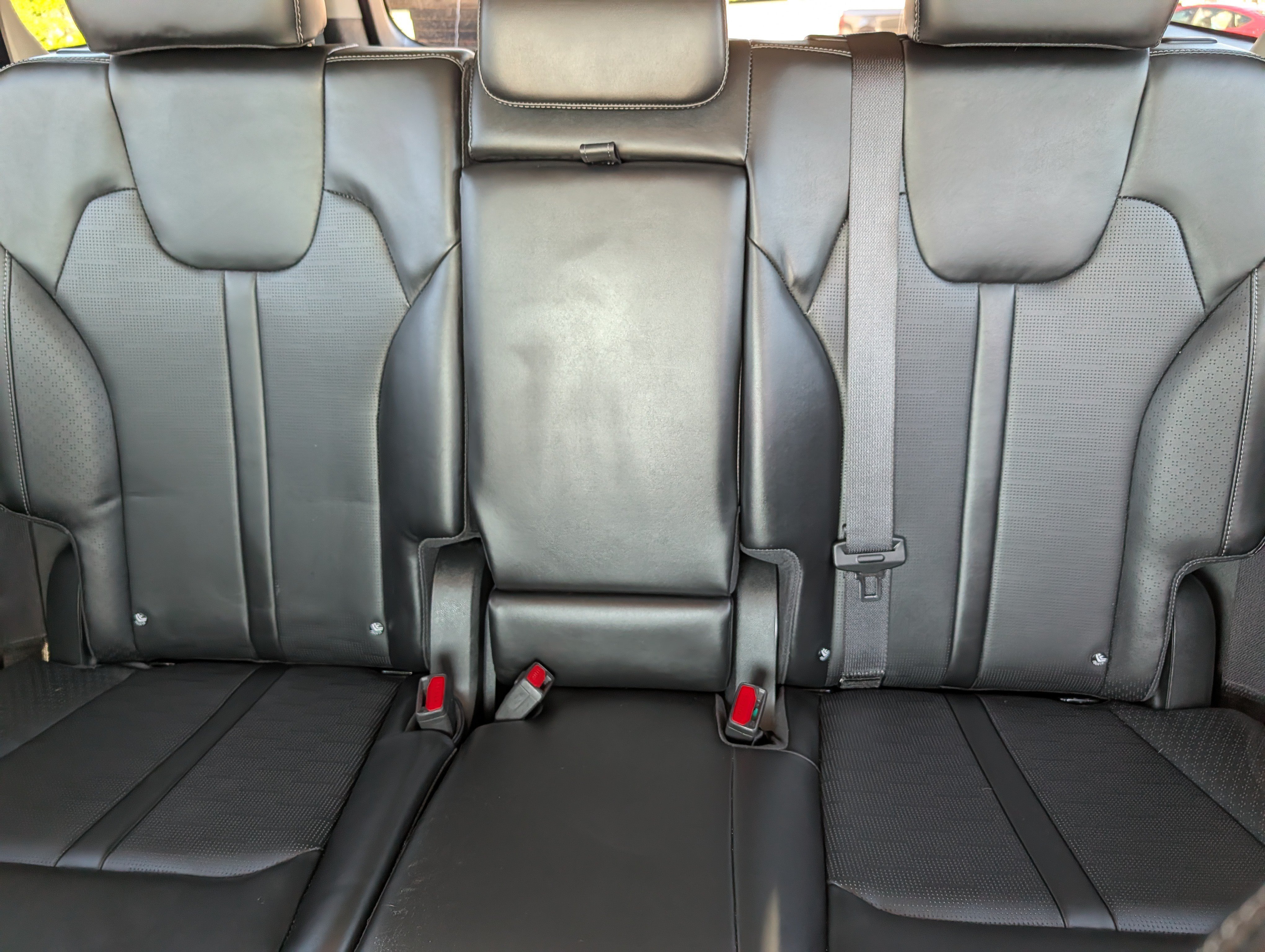 Certified 2025 Kia Sorento S AWD/4WD image 13