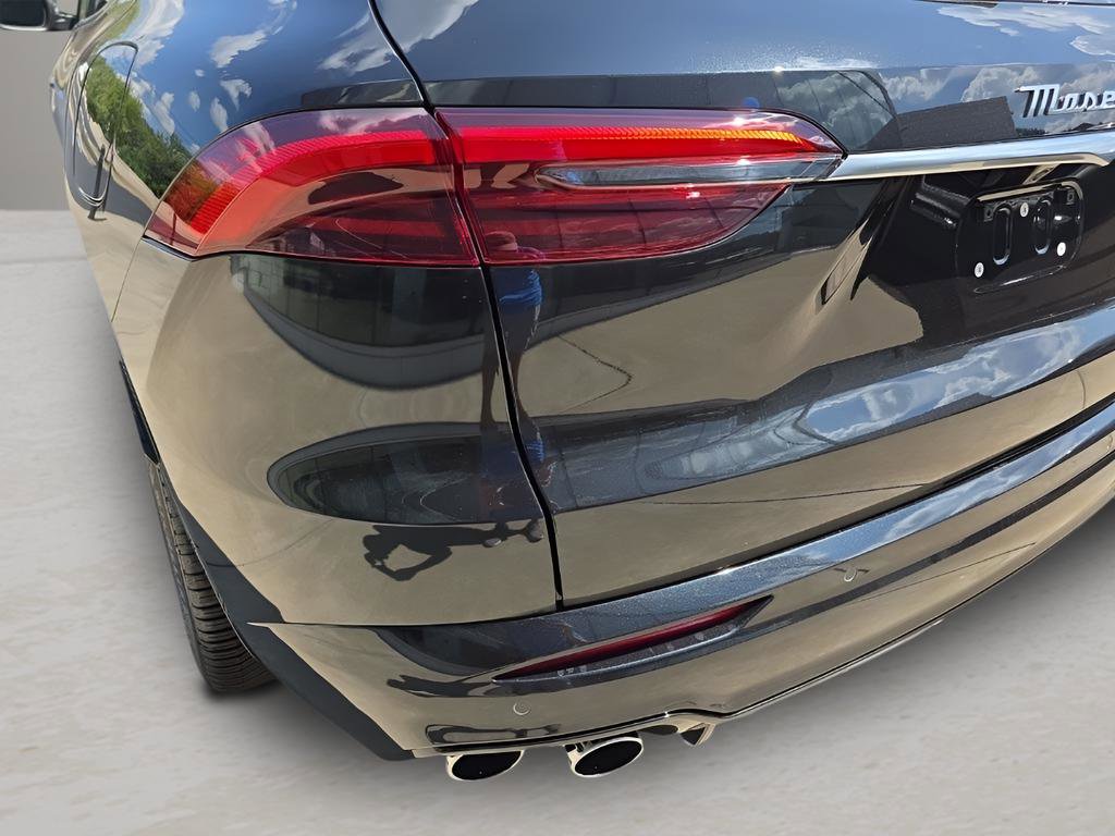 New 2025 Maserati Grecale GT image 12