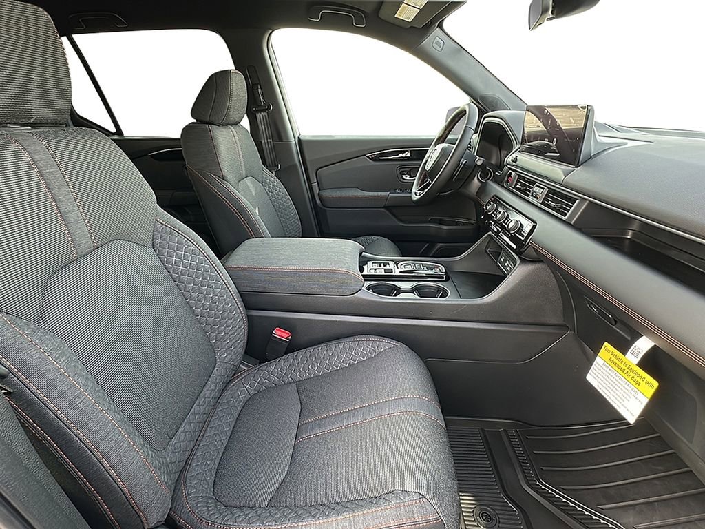 New 2026 Honda Pilot Sport image 28