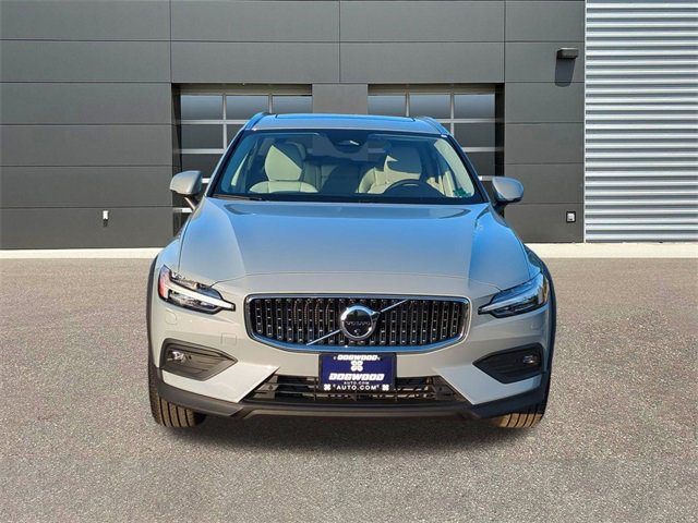 New 2026 Volvo V60 B5 Cross Country Plus w/ Protection Package Premier image 2