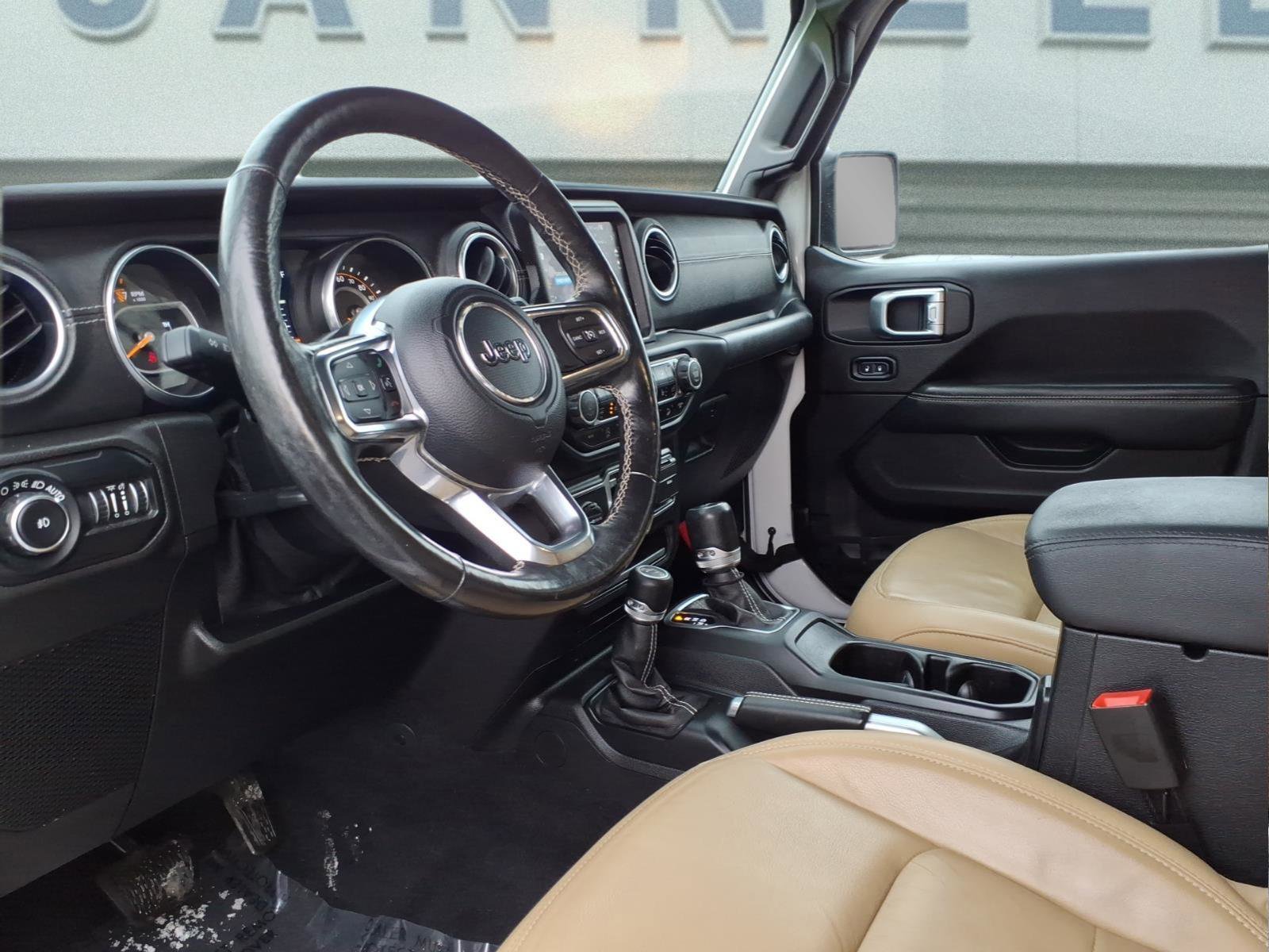 Used 2019 Jeep Wrangler Unlimited Sahara w/ Dual Top Group image 16