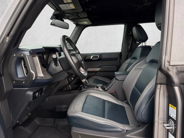 Used 2023 Ford Bronco Outer Banks w/ Sasquatch Package AWD/4WD image 15